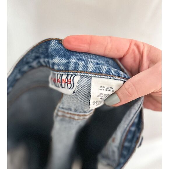 Bill Blass Plus Jeans - Picture 2 of 7